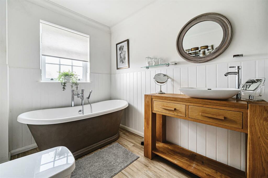 Additional image 14 of Nineveh Shipyard, Arundel