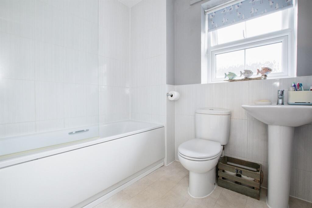 Additional image 7 of Paddocks Way, Ferndown