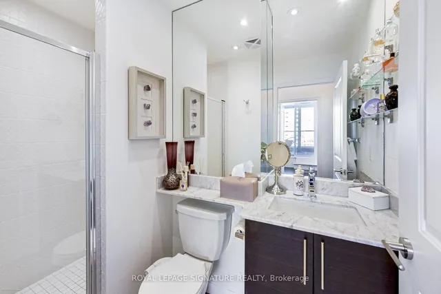 Additional image 22 of 75 East Liberty St Unit 1616