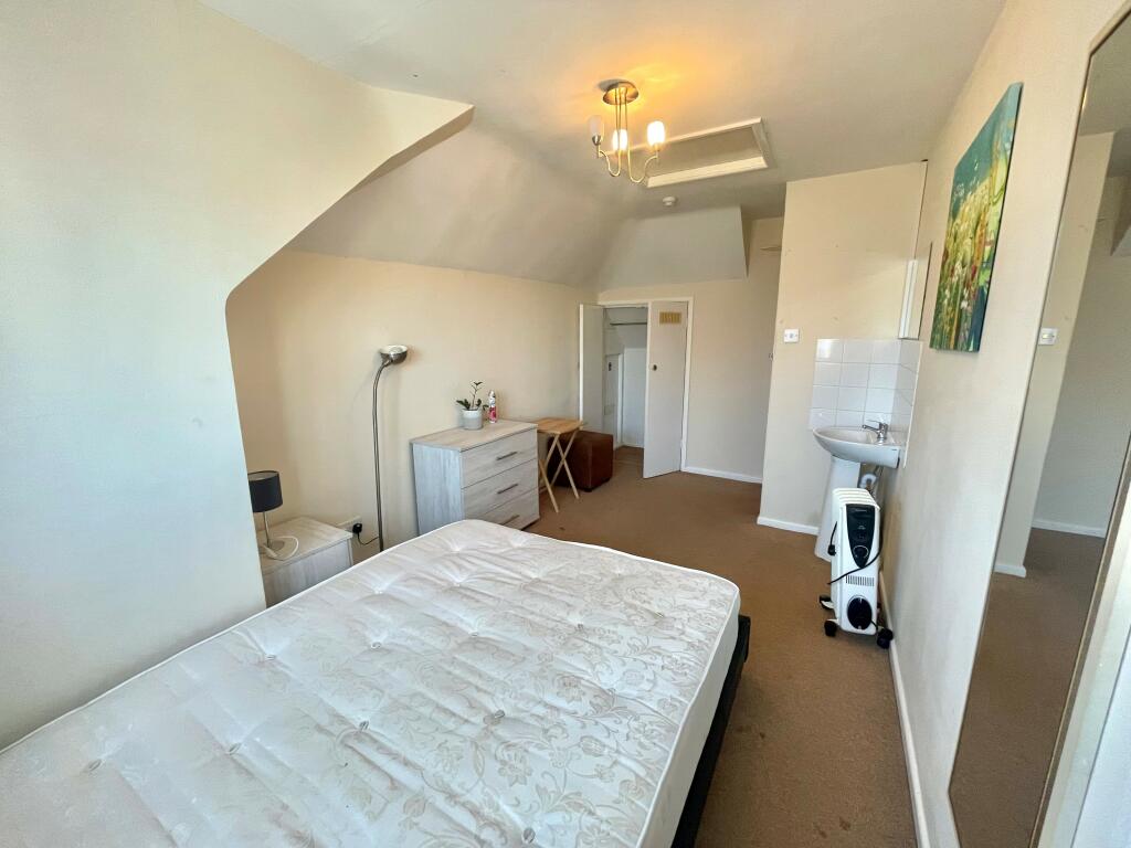 Additional image 8 of Iddesleigh Road, Bournemouth BH3