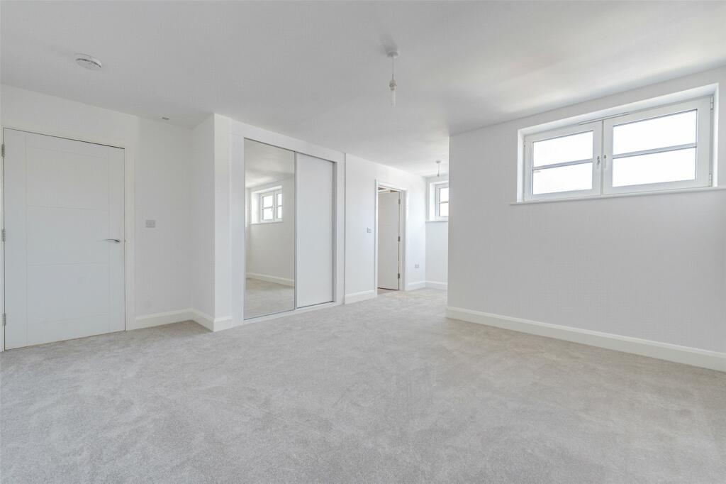 Additional image 19 of Vista Mare East, 42 West Parade, West Worthing, West Sussex, BN11