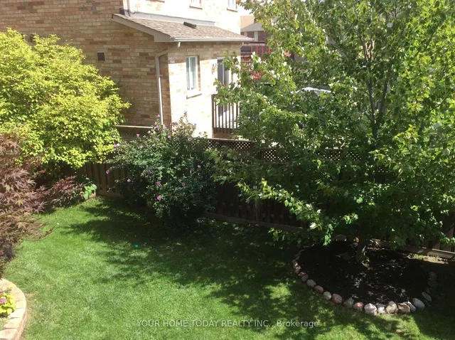 Additional image 30 of 37 Lormel Gate