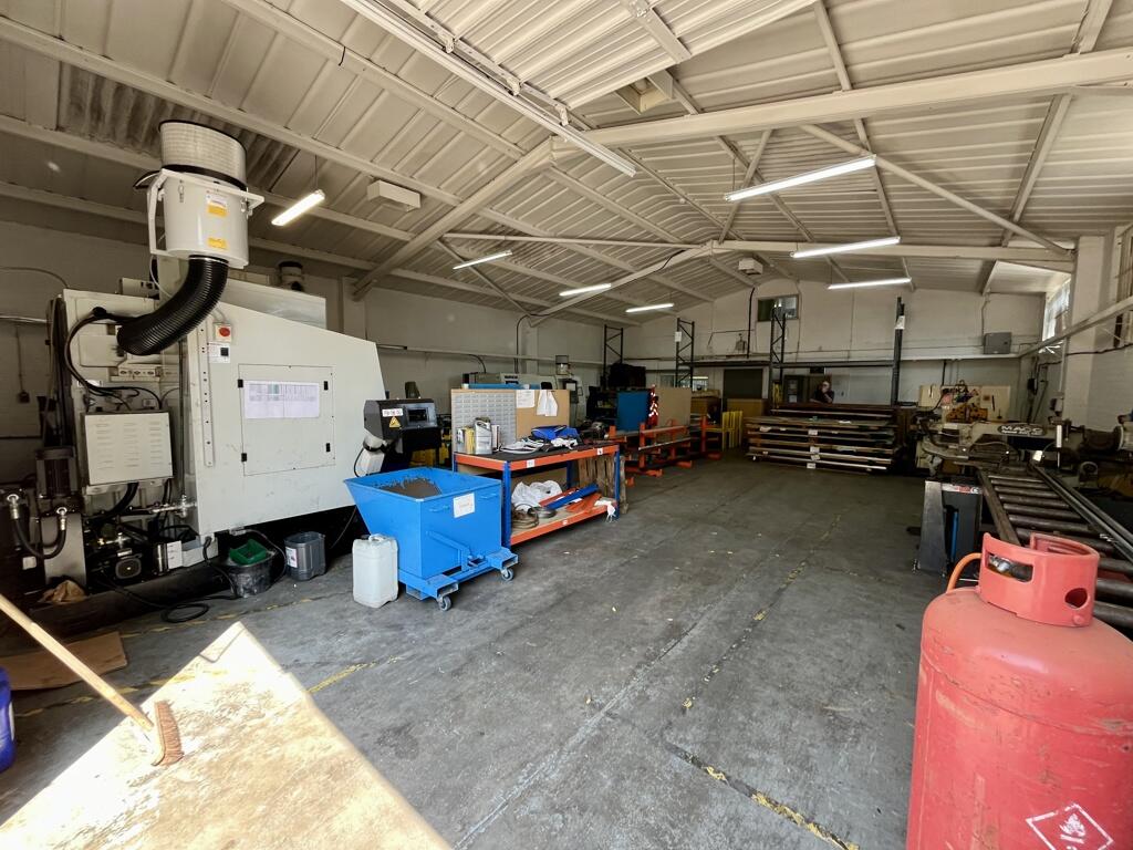 Additional image 5 of Unit 17, Dawkins Road Industrial Estate, Hamworthy, Poole, Dorset, BH15 4JY