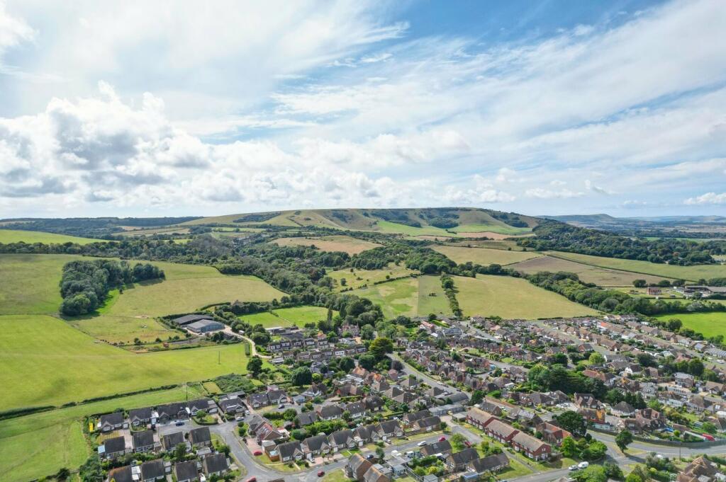 Additional image 11 of Wannock Avenue, Eastbourne, BN20