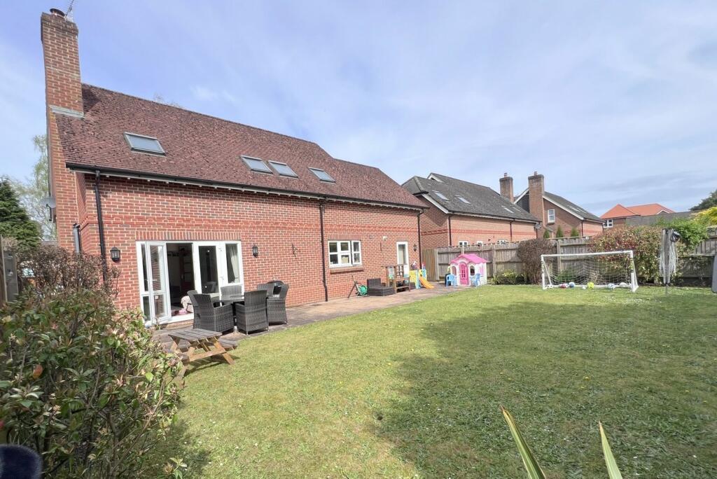 Additional image 20 of Southern Close, West Moors, Ferndown, BH22