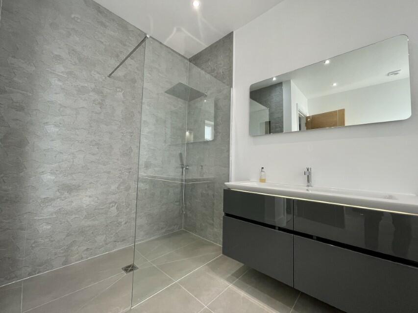 Additional image 24 of Clare Bank, Heaton, Bolton ~Impressive gated development situated off Clarebank / Markland Hill ~