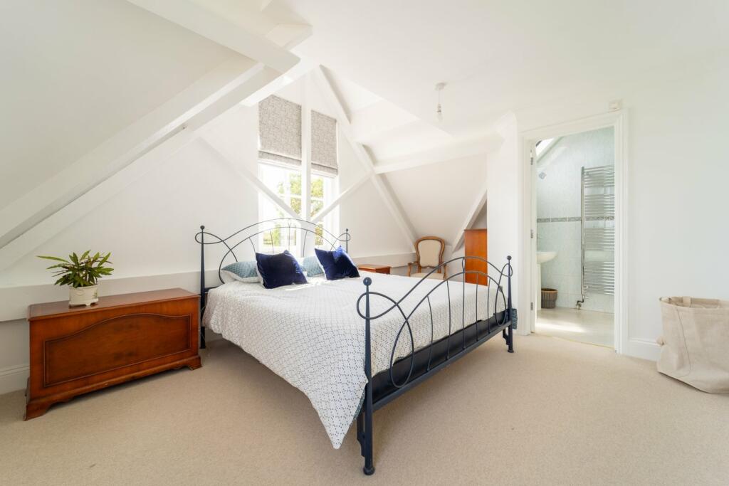 Additional image 13 of Ossemsley, Christchurch, BH23