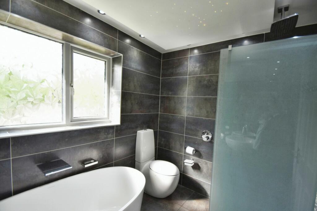 Additional image 38 of Castle Hey Close, Bury, BL9