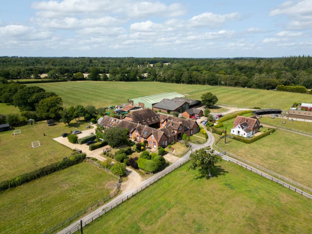 Additional image 34 of Ossemsley, Christchurch, BH23