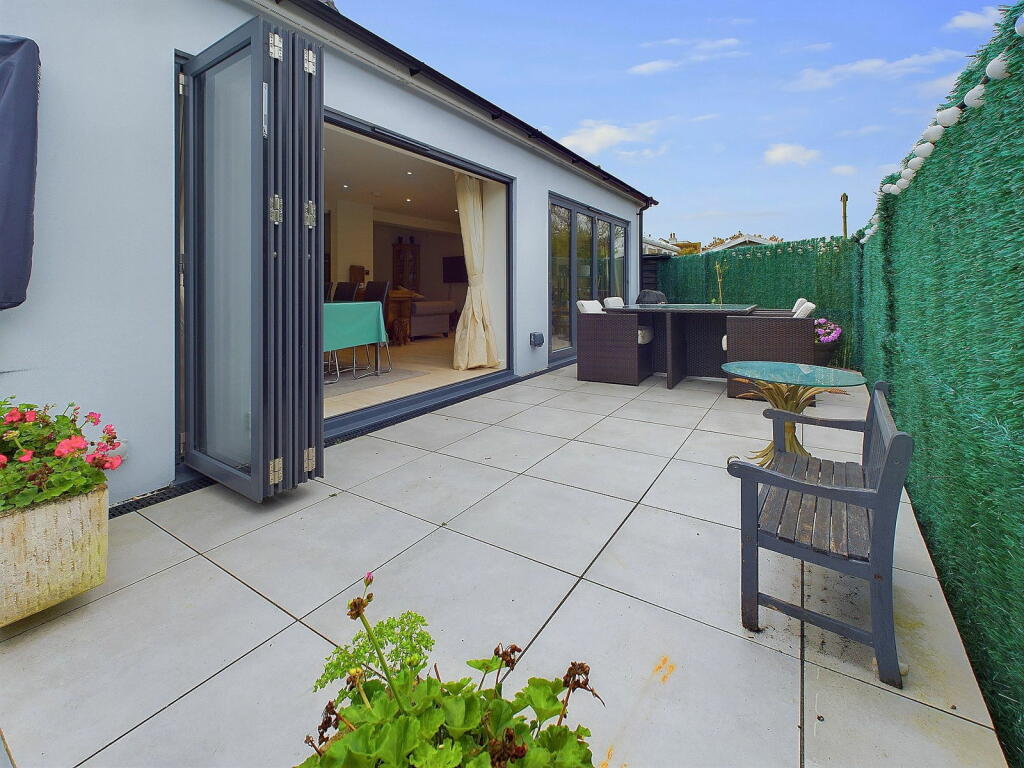 Additional image 11 of Brighton Road, Lancing