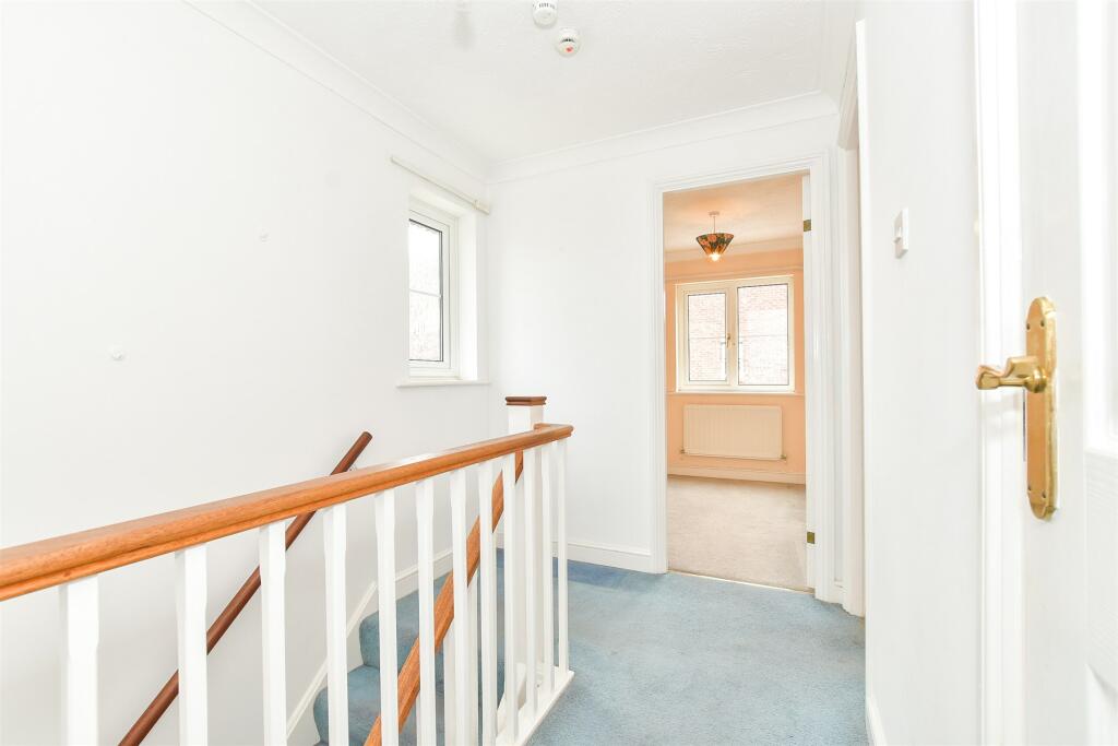 Additional image 7 of The Faroes, Littlehampton, West Sussex