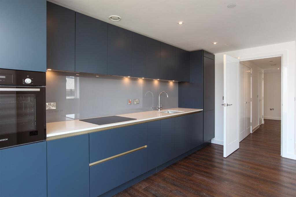Additional image 6 of Grand Avenue, Hove, East Sussex