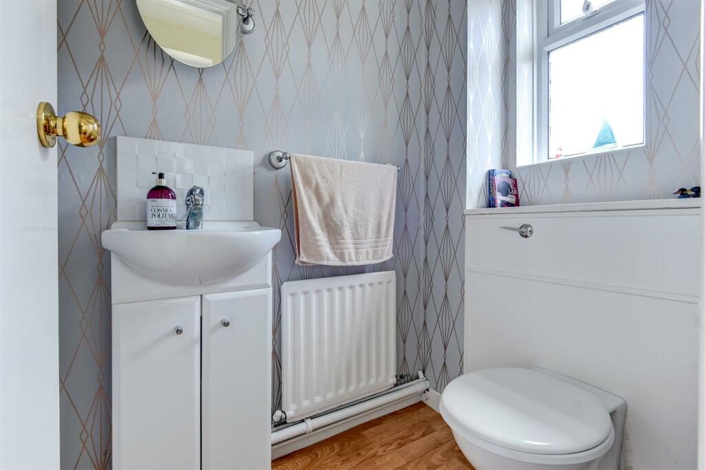 Additional image 5 of Farnefold Road, Steyning