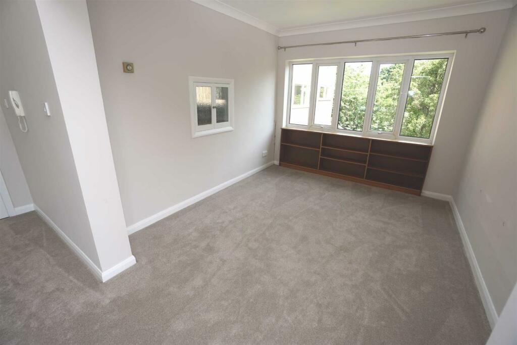 Additional image 10 of Hillside House, 4 Hill Side Chorley New Road, Bolton