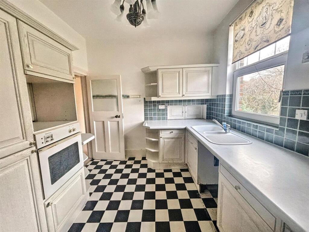 Additional image 12 of Carlisle Road, Eastbourne