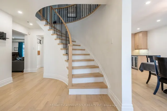 Additional image 5 of 158 Southpark Ave