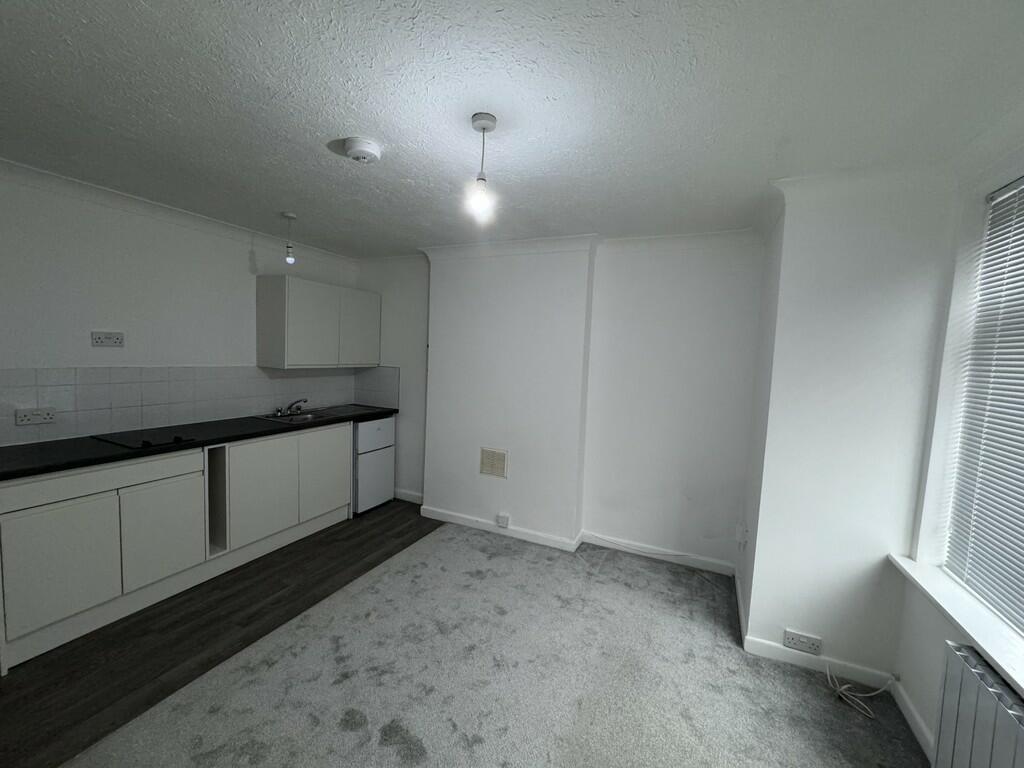 Additional image 8 of Gladstone Road, Poole