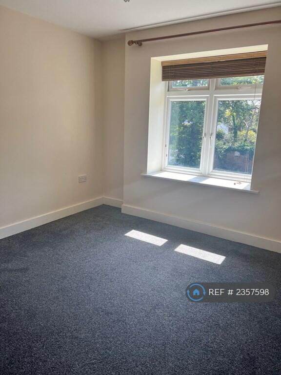 Additional image 13 of Highcliffe House, Highcliffe, Christchurch, BH23