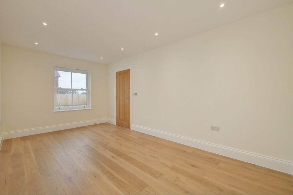 Additional image 14 of Horseshoe Place, Windmill Hill, BN27