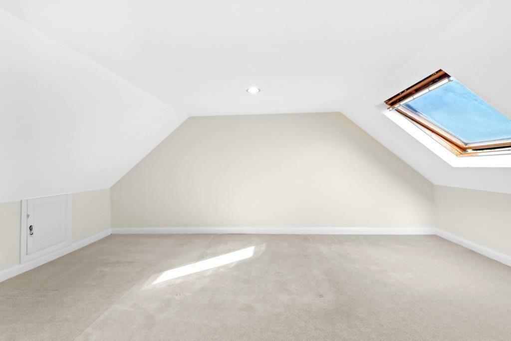 Additional image 17 of Coopers Hill, Eastbourne