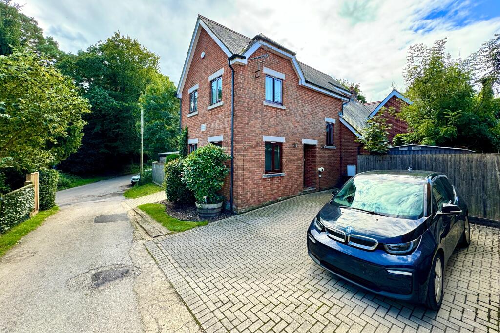 Additional image 18 of STUDLAND