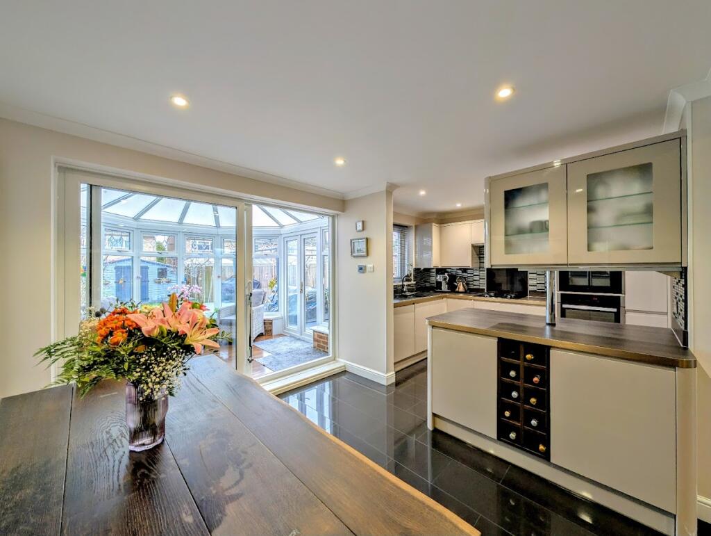 Additional image 8 of Willow Crescent, Worthing