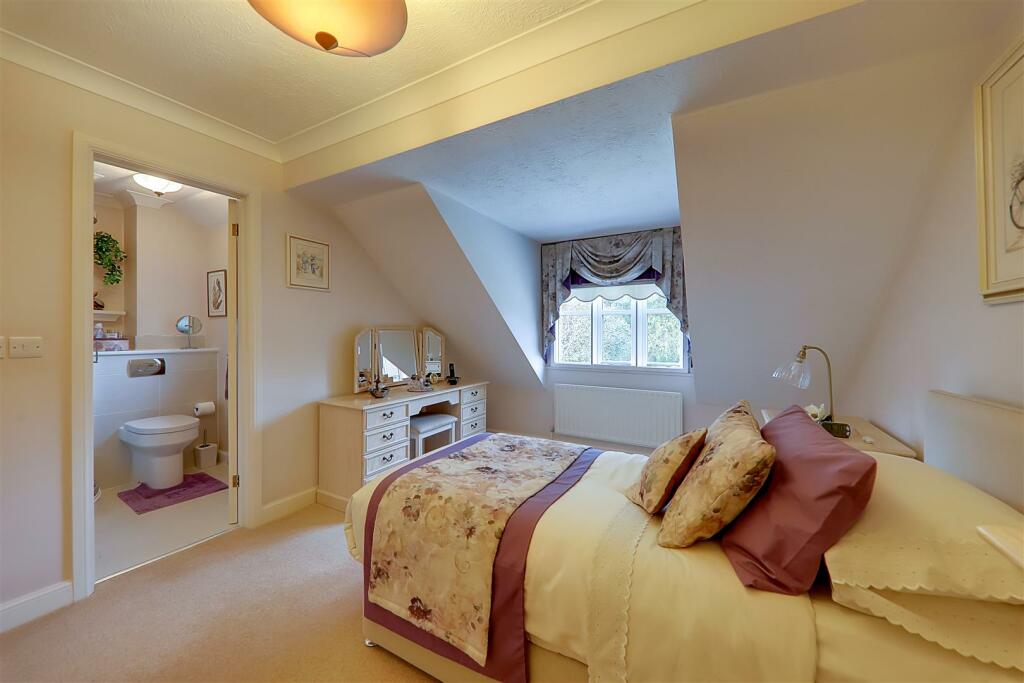 Additional image 15 of Swandean Close, Worthing