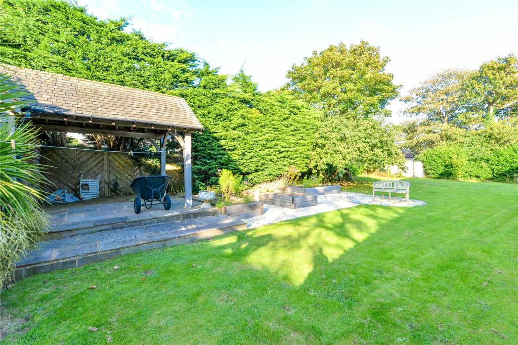 Additional image 17 of Barton Common Road, Barton On Sea, New Milton, Hampshire, BH25