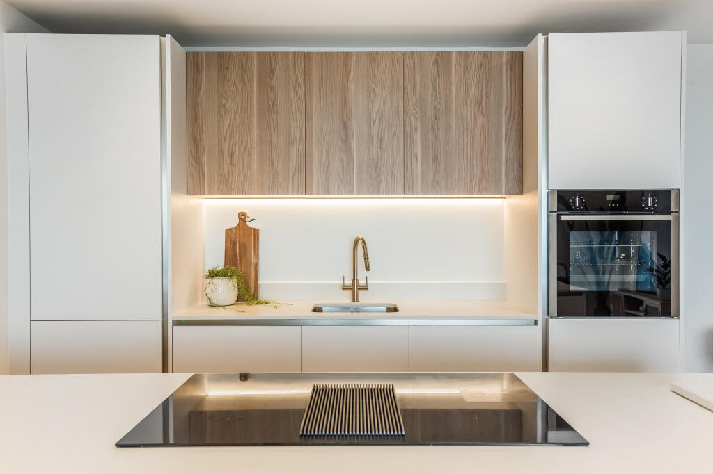 Additional image 4 of Kingsway, Hove, BN3