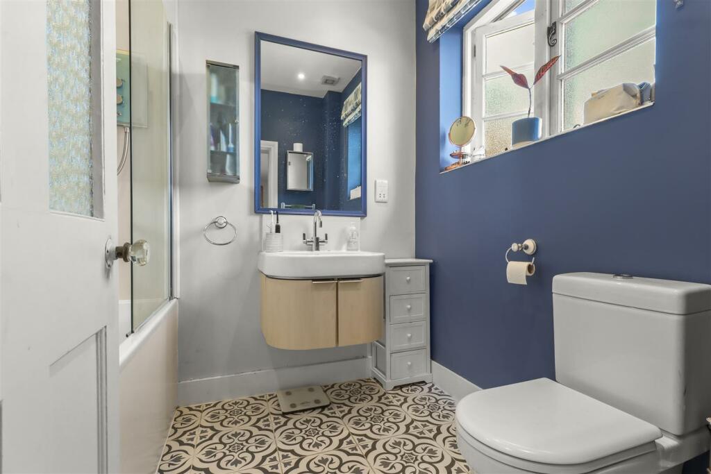 Additional image 19 of Featherbed Lane, Carters Corner, Hailsham