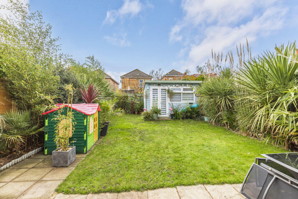 Additional image 23 of Madison Avenue, Bournemouth, BH1 4NU