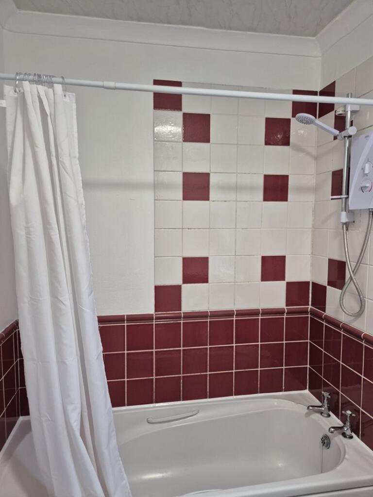 Additional image 10 of AVAILABLE FOR SEPTEMBER 2025 - 4 double bedroom student house - Winton