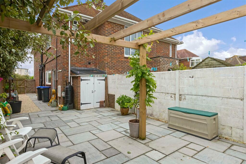 Additional image 24 of Marine Crescent, Goring-by-Sea, Worthing, West Sussex, BN12