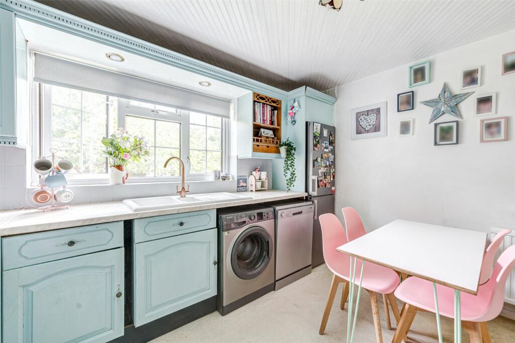 Additional image 9 of Victoria Park Gardens, Worthing, West Sussex, BN11