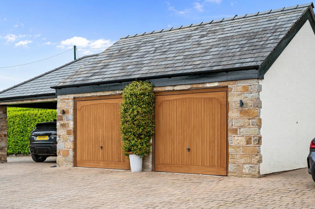 Additional image 36 of Brandlesholme Road, Greenmount