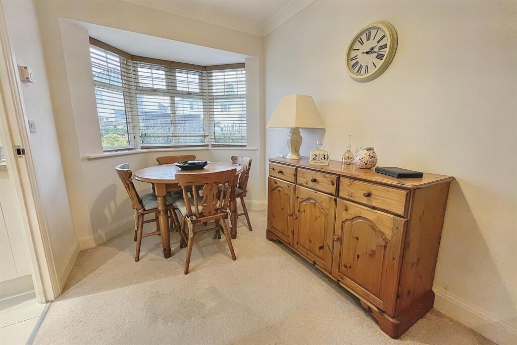 Additional image 4 of Tuckton