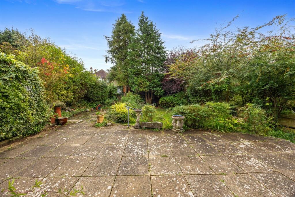 Additional image 26 of Surrenden Crescent, Surrenden, Brighton