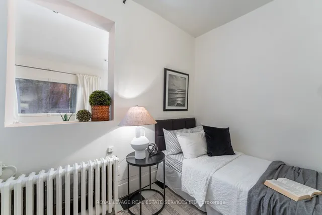 Additional image 20 of 141 Dovercourt Rd