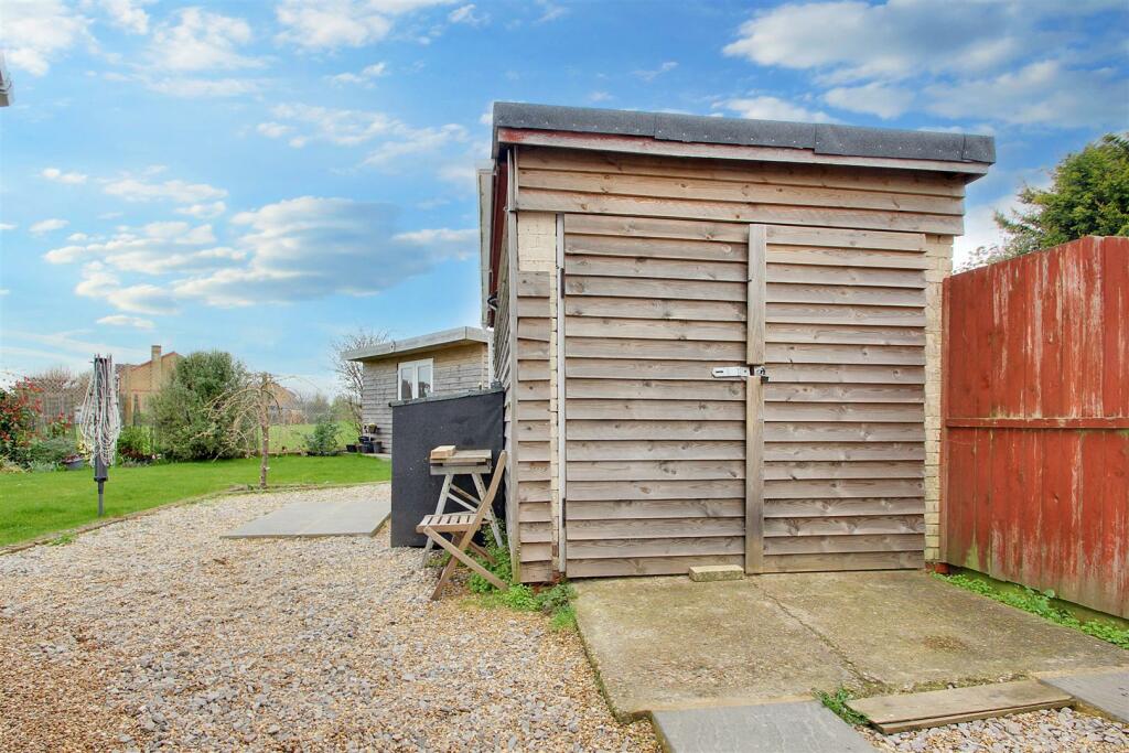 Additional image 24 of Wiston Close, Worthing