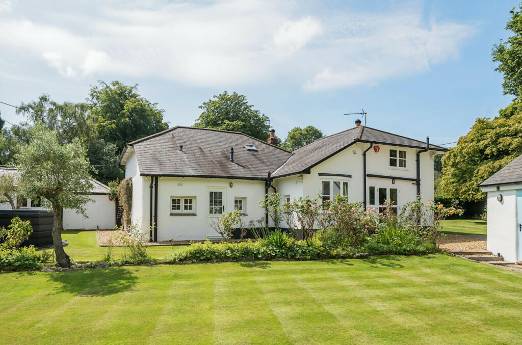 Additional image 21 of Beechwood Lane, Burley, Ringwood, BH24