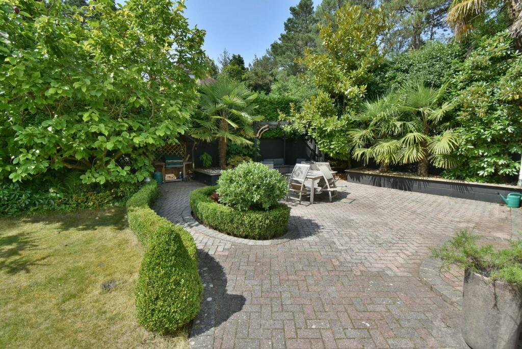 Additional image 28 of Queens Road, Ferndown, BH22