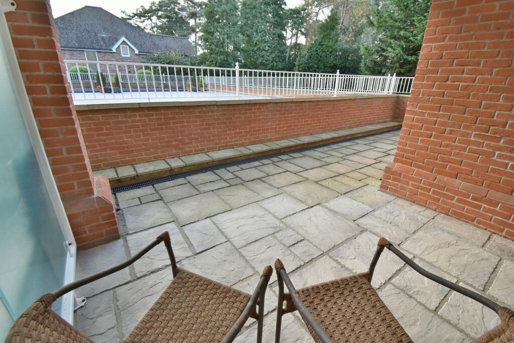 Additional image 19 of Dudsbury Crescent, Ferndown, BH22