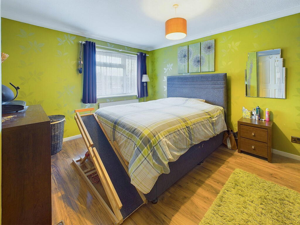 Additional image 10 of Willow Crescent, Worthing, BN13