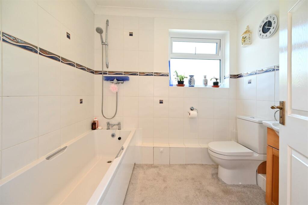 Additional image 13 of Park Drive, Yapton