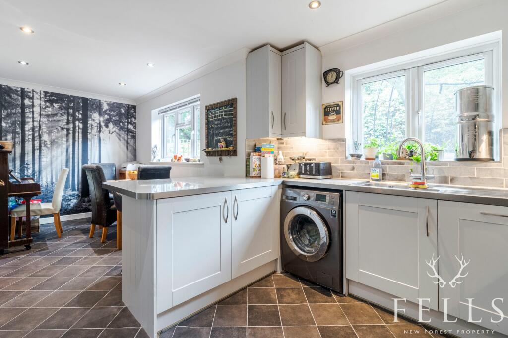 Additional image 6 of Audemer Court, Ringwood, BH24