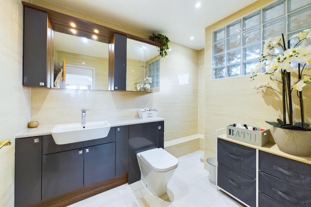 Additional image 17 of West Way, Broadstone, Dorset, BH18