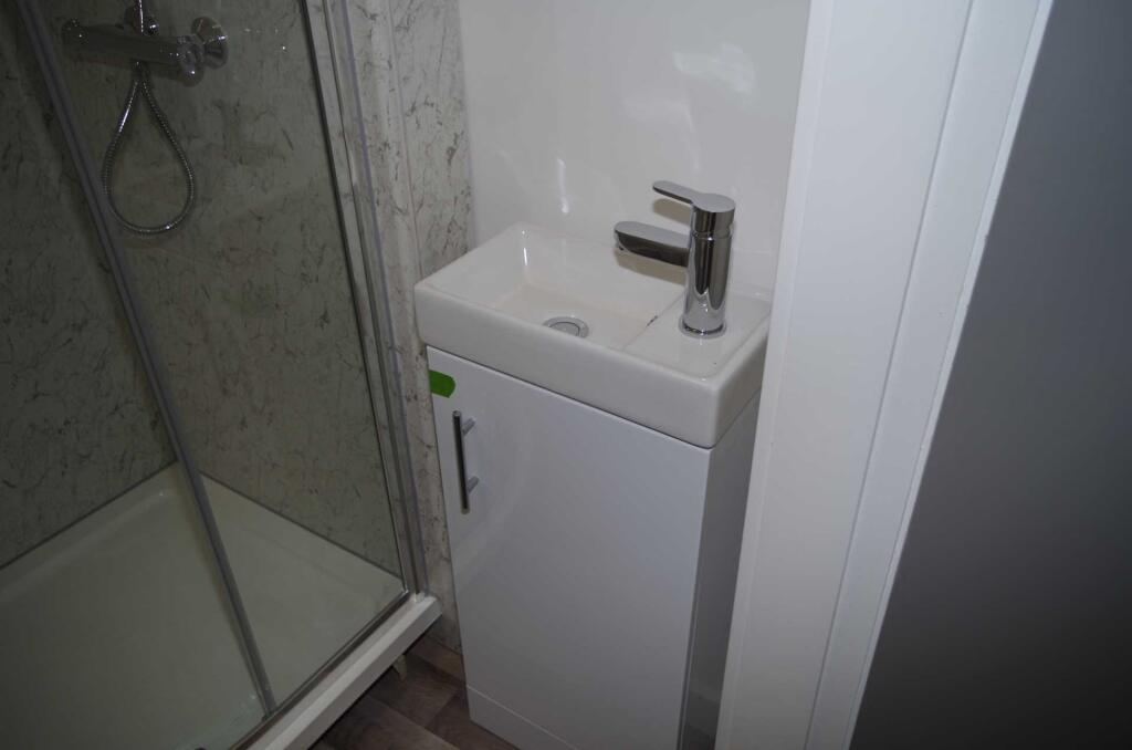 Additional image 33 of Mayfield Avenue, Bolton