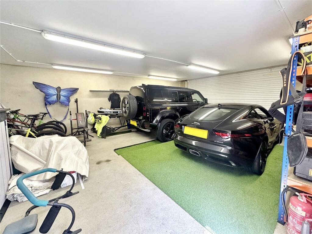 Additional image 30 of West Parade, Worthing, West Sussex, BN11