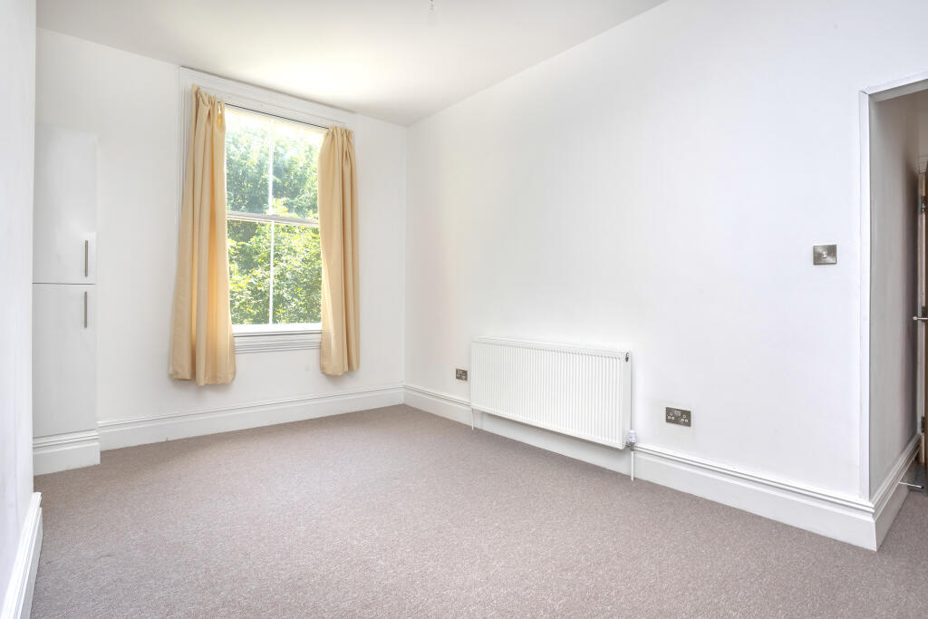 Additional image 6 of First Floor Flat, Tisbury Road, Hove, BN3