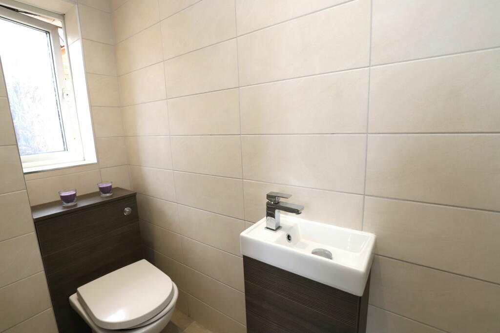 Additional image 24 of Willow Close, Bury